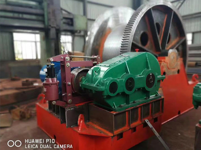 非標(biāo)定制卷揚機